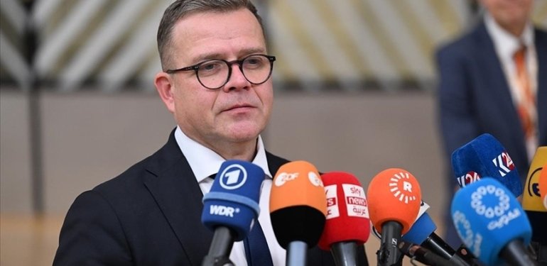 Finlandiya Başbakanı Orpo, Rusya sınırının 1 ay daha kapalı kalacağını doğruladı