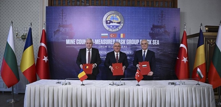 Karadeniz’de mayın tehlikesine karşı “Üçlü Girişim” mutabakatı İstanbul’da imzalandı