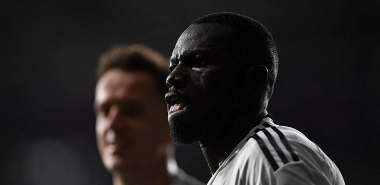 Uçakta oksijen eksikliği: Beşiktaş’tan Omar Colley’in sağlık durumu hakkında açıklama