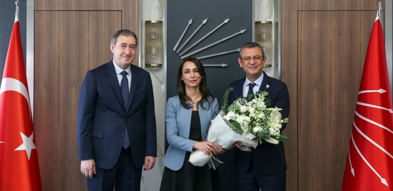 DEM Parti’den CHP’ye ziyaret: İki parti işbirliği yapılabilecek illeri belirleyecek