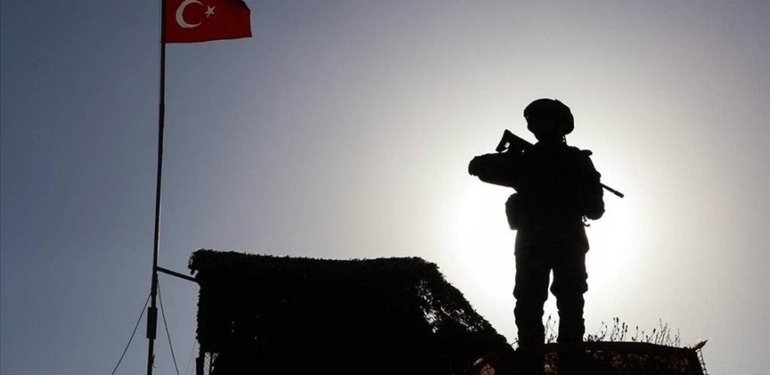 Irak’ın kuzeyindeki barınma alanlarından kaçan 2 PKK’lı terörist teslim oldu