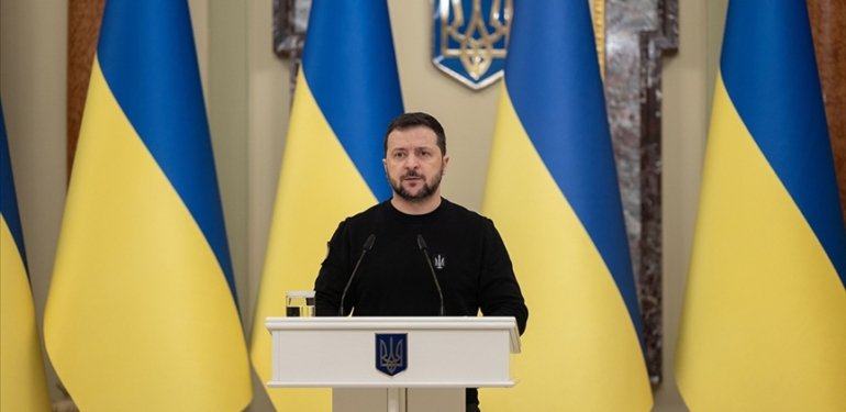 Ukrayna Devlet Başkanı Zelenskiy: Savaş alanında duraklama olmayacak