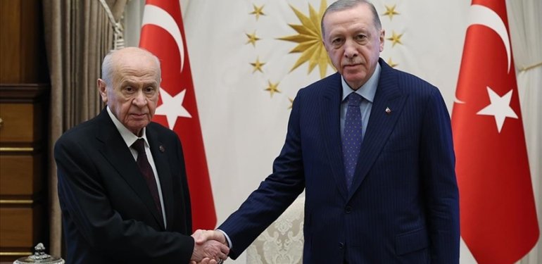 Cumhurbaşkanı Erdoğan, MHP Genel Başkanı Bahçeli’yi kabul etti