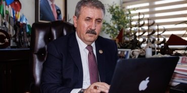 bbp-genel-baskani-destici’nin-“yilin-kareleri”-oylamasindaki-tercihi-“haykiris”-oldu