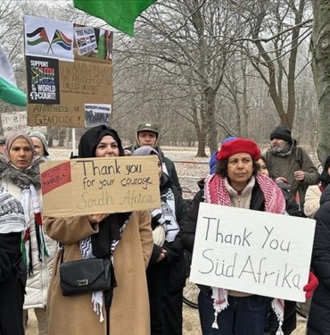 berlin’de-filistin’e-destek-verenler-guney-afrika’ya-tesekkur-etti