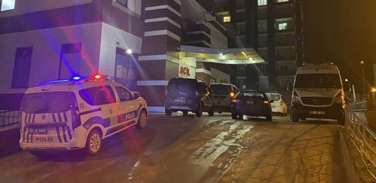Adıyaman’da bir kişi aracında intihar etti