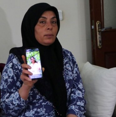 Depremden sonra kaybolan kızını 11 aydır bulamadı