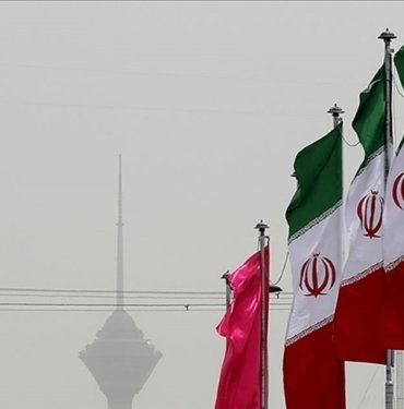 İran, ABD ve İngiltere’nin Yemen’e saldırısını kınadı