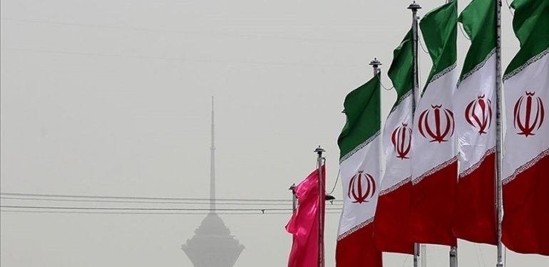 İran, ABD ve İngiltere’nin Yemen’e saldırısını kınadı