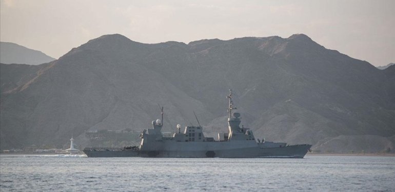 Husiler, ABD-İngiliz saldırısının İsrail gemilerini hedef almalarını engelleyemeyeceğini duyurdu