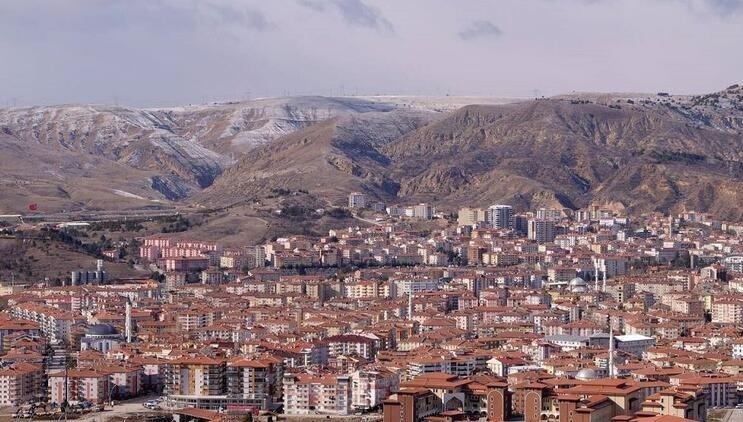 Çankırı’da abartı egzozlu araç kullanan kişiye 6 bin 439 lira para cezası