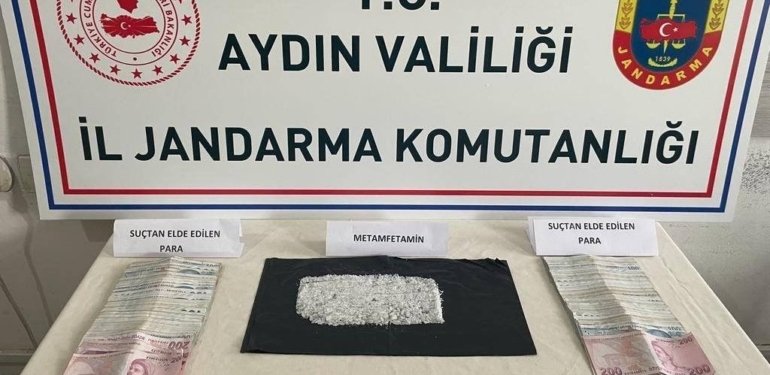 Şüpheli hareketleri ele verdi, üzerinde uyuşturucuyla yakalandı
