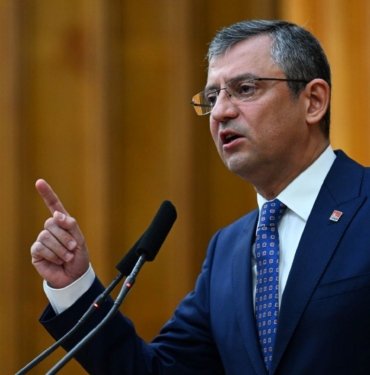 Özgür Özel’den Lütfü Savaş açıklaması: Alternatif bulamadık