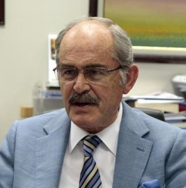 Yılmaz Büyükerşen kimdir, kaç yaşında? (Prof. Dr. Yılmaz Büyükerşen’in özgeçmişi)