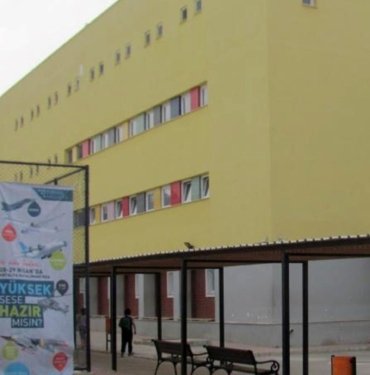 6 yaşındaki çocuklara karanlık oda cezası: Eğitmen görevden alındı