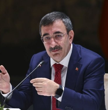 Cumhurbaşkanı Yardımcısı Yılmaz’dan emekliye zam açıklaması