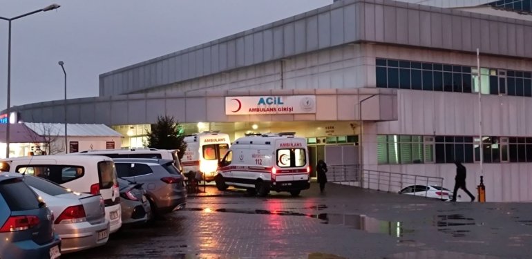 Bingöl’de doğalgaz kaçağı: 16 kişi hastaneye kaldırıldı