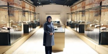 Emine Erdoğan ‘Valide Sultanlar Yazma Eserler Sergisi’nin açılışını yaptı