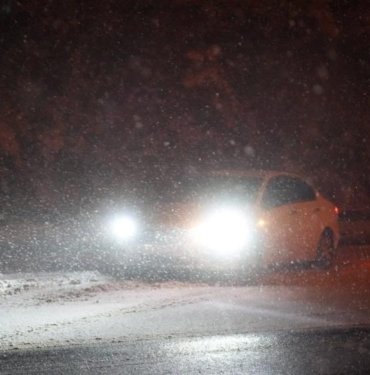 Bolu geçişinde kar yağışı: Kar kalınlığı 10 santimetreye ulaştı