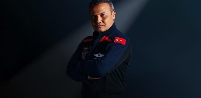 İlk Türk uzay yolcusu Gezeravcı’dan misyon mesajı: Önemli olan uzayın derinliklerine kadar hayal kurabilmektir