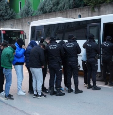 Depremzedeleri de dolandıran, 7 milyonluk vurgunda 33 kişi tutuklandı