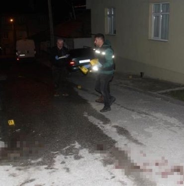 Konya’da apartman önünde silahlı kavga: 1 yaralı