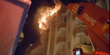 Samsun’da yangın: 8 yaşındaki çocuk ailesini uyandırıp ölümden kurtardı