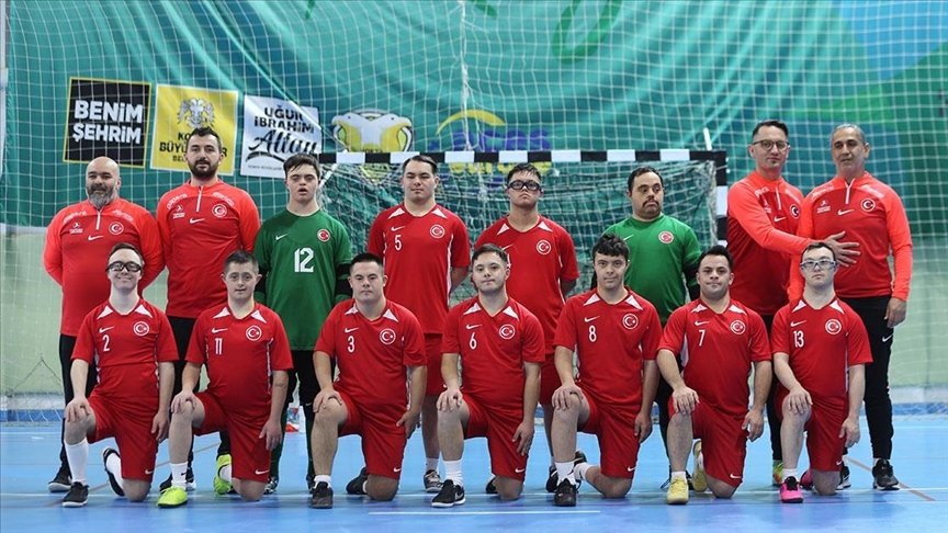 Down Sendromlu Futsal Milli Takımı başarılarının sırrını “birliktelik” olarak görüyor