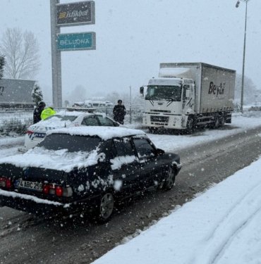 Bartın’da kar etkili oldu: 46 köy yolu ulaşıma kapandı