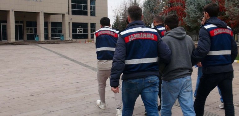 Kilis’te PKK operasyonu: 2 gözaltı