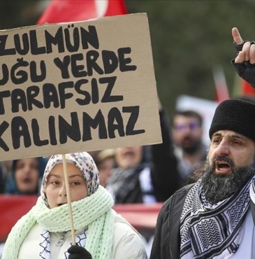 Ankara ve Şanlıurfa’da, şehit askerleri anmak ve Filistin’e destek için etkinlik düzenlendi