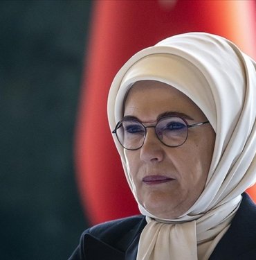 Emine Erdoğan’dan şehitler için başsağlığı mesajı