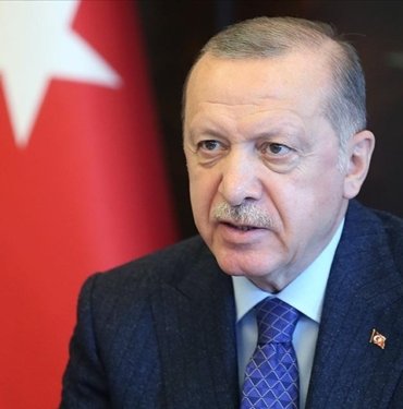 Cumhurbaşkanı Erdoğan, Pençe-Kilit Harekatı bölgesinde yaralanan Üsteğmen Duran’ın ailesiyle görüştü