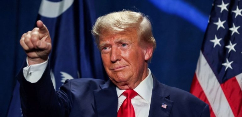Donald Trump, New York Times gazetesine 392 bin dolar ödeyecek