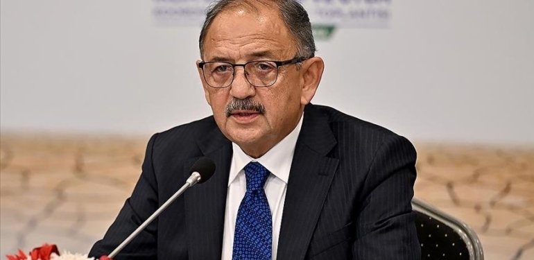 Bakan Özhaseki’den, Pençe-Kilit Harekat bölgesinde şehit olan Özdemir’in ailesine ev sözü