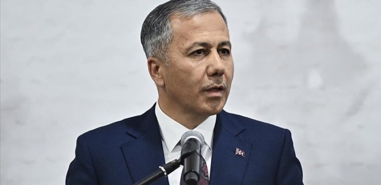 Bakan Yerlikaya’dan şehitlere yönelik provokatif paylaşımlarda bulunanlara ilişkin açıklama