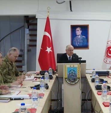Milli Savunma Bakanı Güler, Pençe-Kilit Harekat bölgesindeki son duruma ilişkin bilgi aldı