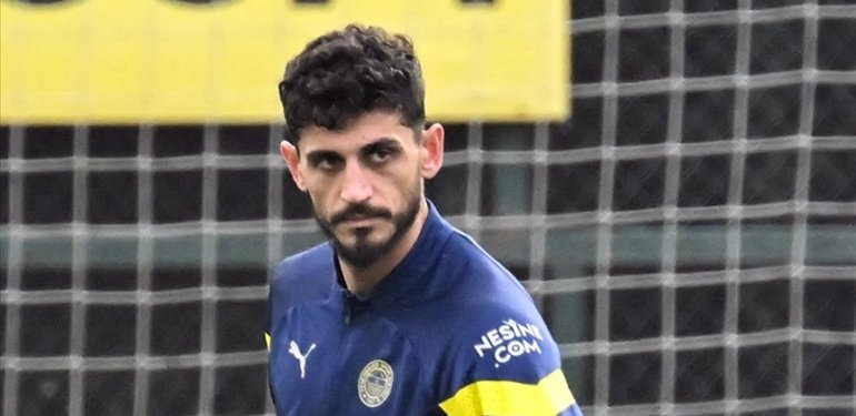 Samet Akaydın, Panathinaikos’a transferi için Atina’da