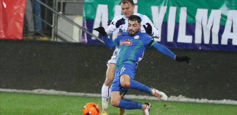 Rizespor, Adana Demirspor’u mağlup etti
