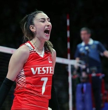 Hande Baladın’ı tehdit davasında “akıl sağlığı” kararı
