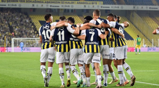 Fenerbahçeli Ryan Kent