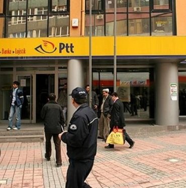 PTT’den dolandırıcılık uyarısı: Dağıtım personeli kılığında belge imzalatıyorlar