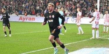 Galatasaray, Samsunspor deplasmanında hata yapmadı! Aldıkları 3 puanla maç fazlasıyla liderliğe oturdular…