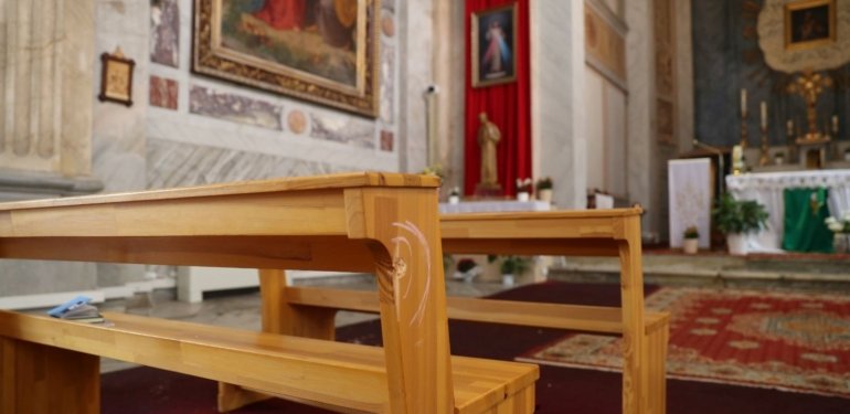 Kilise saldırısıyla bağlantılı 17 DAEŞ’li yakalandı