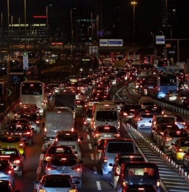 En çok araç hangi ilde? | 2 kişiye bir araç düşüyor