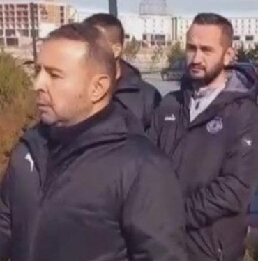 Afyonspor’da yönetim ulaşım firmasının ödemesini yapmayınca futbolcular stada yürüyerek gitti