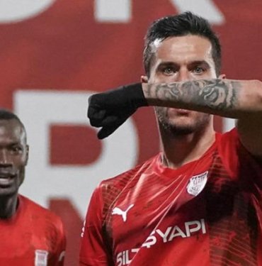 Pendikspor ligin tozunu atmaya başladı! Son 5 maçta yenilgi yüzü görmediler! Umut Nayir damgasını vuruyor…