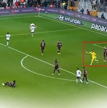 Beşiktaş taraftarından Uğurcan Çakır