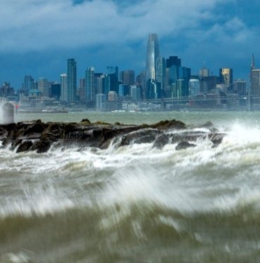 Kalifornia’da sel alarmı verildi, acil durum ilan edildi