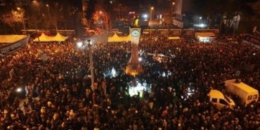 Hatay halkı herkese tepki gösterirken onu alkışladı! Bir şehrin kahramanı oldu: Volkan Demirel…